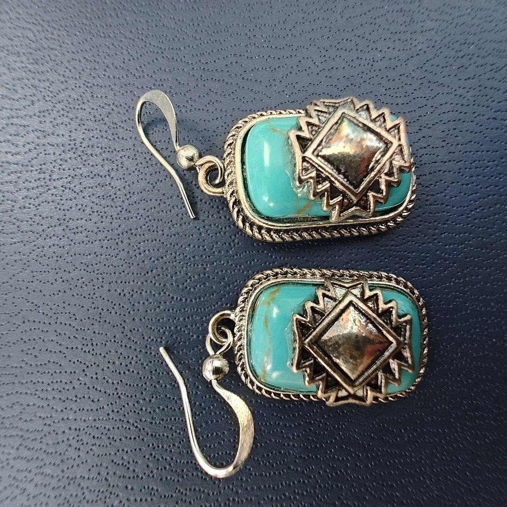 Silver And Turquois Dangle Earrings